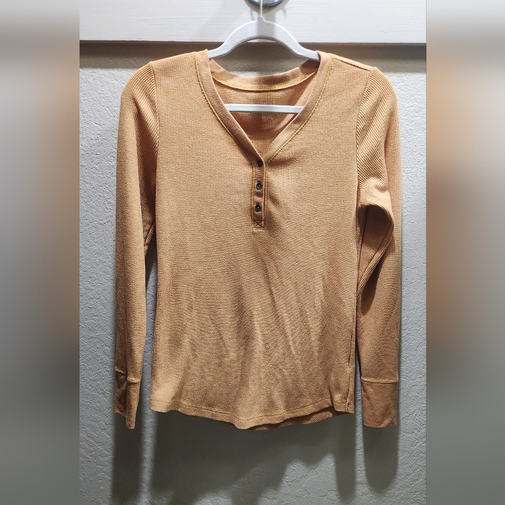 Time and Tru -waffle knit Henley, Mustard/Honey color, size 8-10